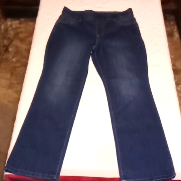 Kim Rogers Tummy Control 6P Short Blue Jeans Great Condition - Picture 1 of 5